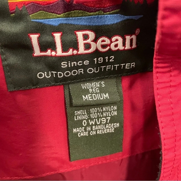 L.L. Bean women’s rain jacket shell lightweight two toned red - Picture 4 of 12